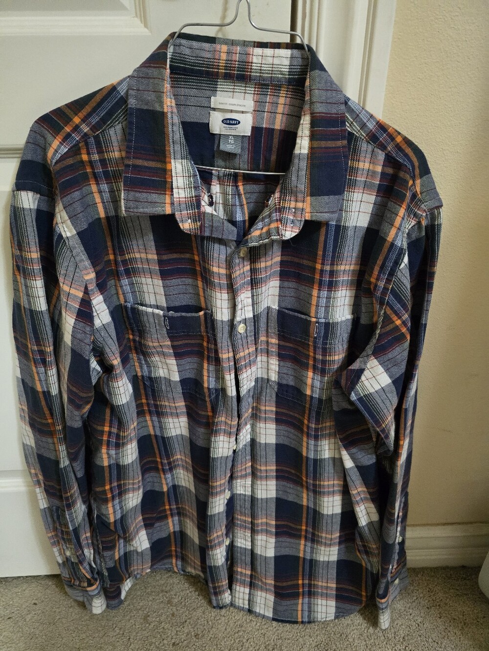 Old Navy Men's Navy & Orange Plaid Button-Up Shirt